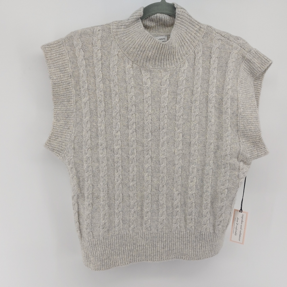 Cupcakes and Cashmere Cableknit turtleneck sleeveless Sweater Vest Gray Size Sm